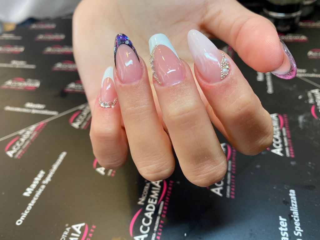 Corso gel base a Bologna