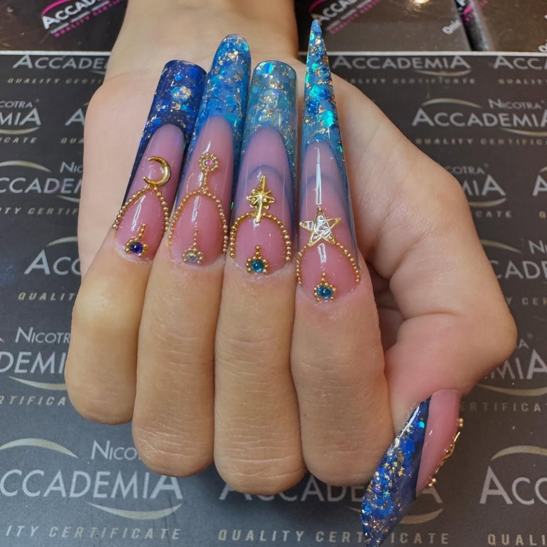 lavoro onicotecnica allieva Scuola onicotecnica Bologna